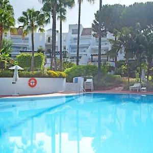 White Pearl Beach Elviria Appartement